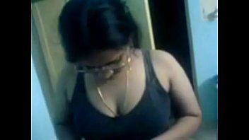 Mambalam Abinaya miss super hit viral sex porn video # 2009, October 24th # Indha thevadiya sirikki auntyoda azhagu rating - 4.6/5, marks - 85/100, item rate charge - 500 rs./hr.