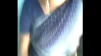 Thiruvanmiyur Tamil beautiful housewife Kamala stripping her dresses and showing her nude body super hit viral porn video # 2010, May 4th..