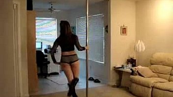 Hot Chick Pole Dancing In Sexy Lingerie - spankbang.org