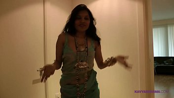 Kavya Sharma XXX Porn Video With Tantalizing Masturbation