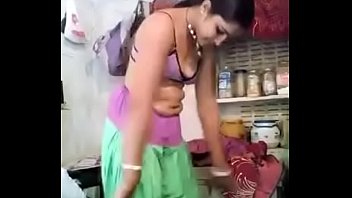 Bhabhi cloth change