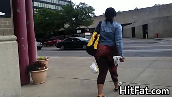 Big Ebony Booty In Spandex Candid Video