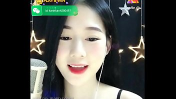 Hotgirk Kiều Anh livevstream trên Uplive