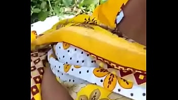 Indian mom fucked in saree in jungle