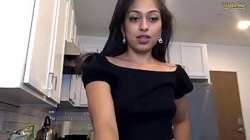 Bollywood lookalike show tits