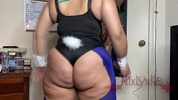 Big Booty Latina Bunny Bulma Cosplay Dildo