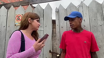 Eu e meu mano da boca comemos a patricinha na favela em São Paulo