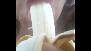 lección de pelar una banana 101