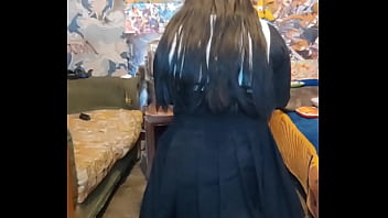 Colegiala travesti con ganas de verga pt2