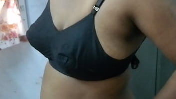 Mallu aunty removing nighty and wearing bra panty.MOV